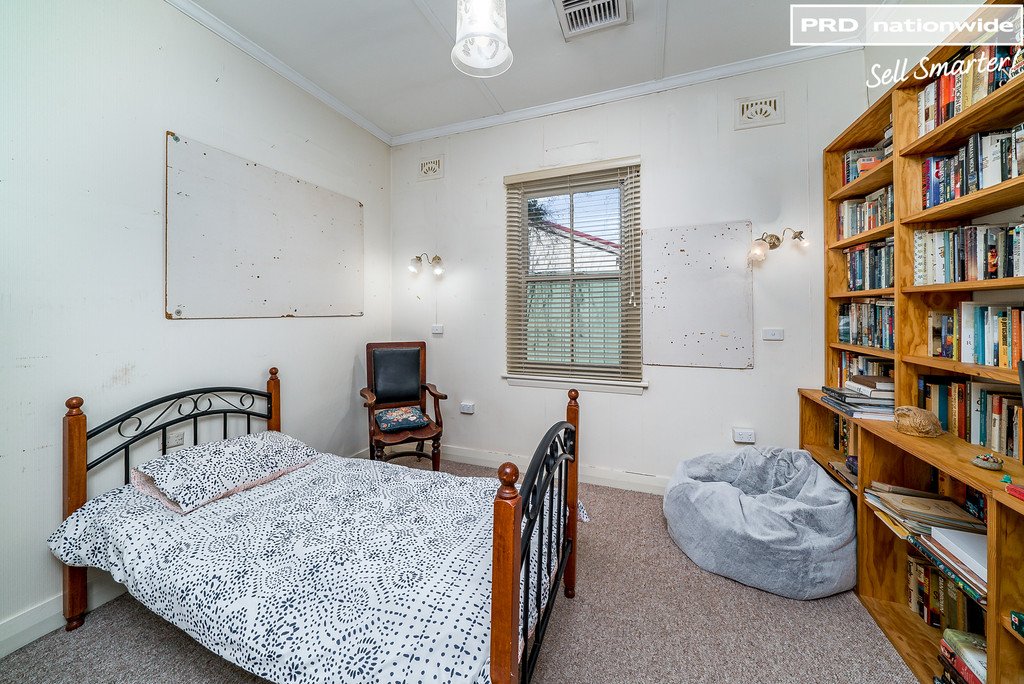 20 Freer Street WAGGA WAGGA 6