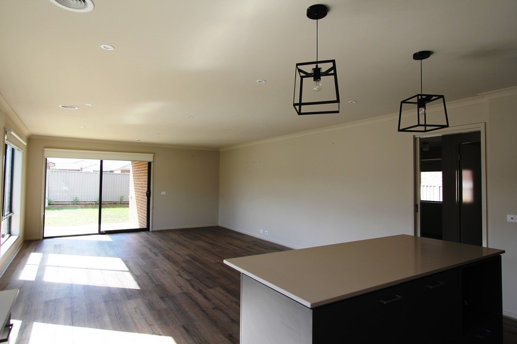 20 Gemstone Road Winter Valley 5