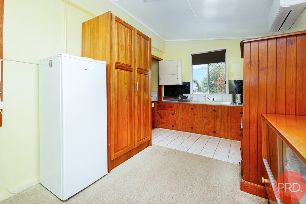 20 George Street LARGS 7