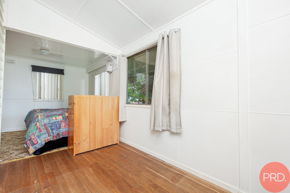 20 George Street LARGS 13