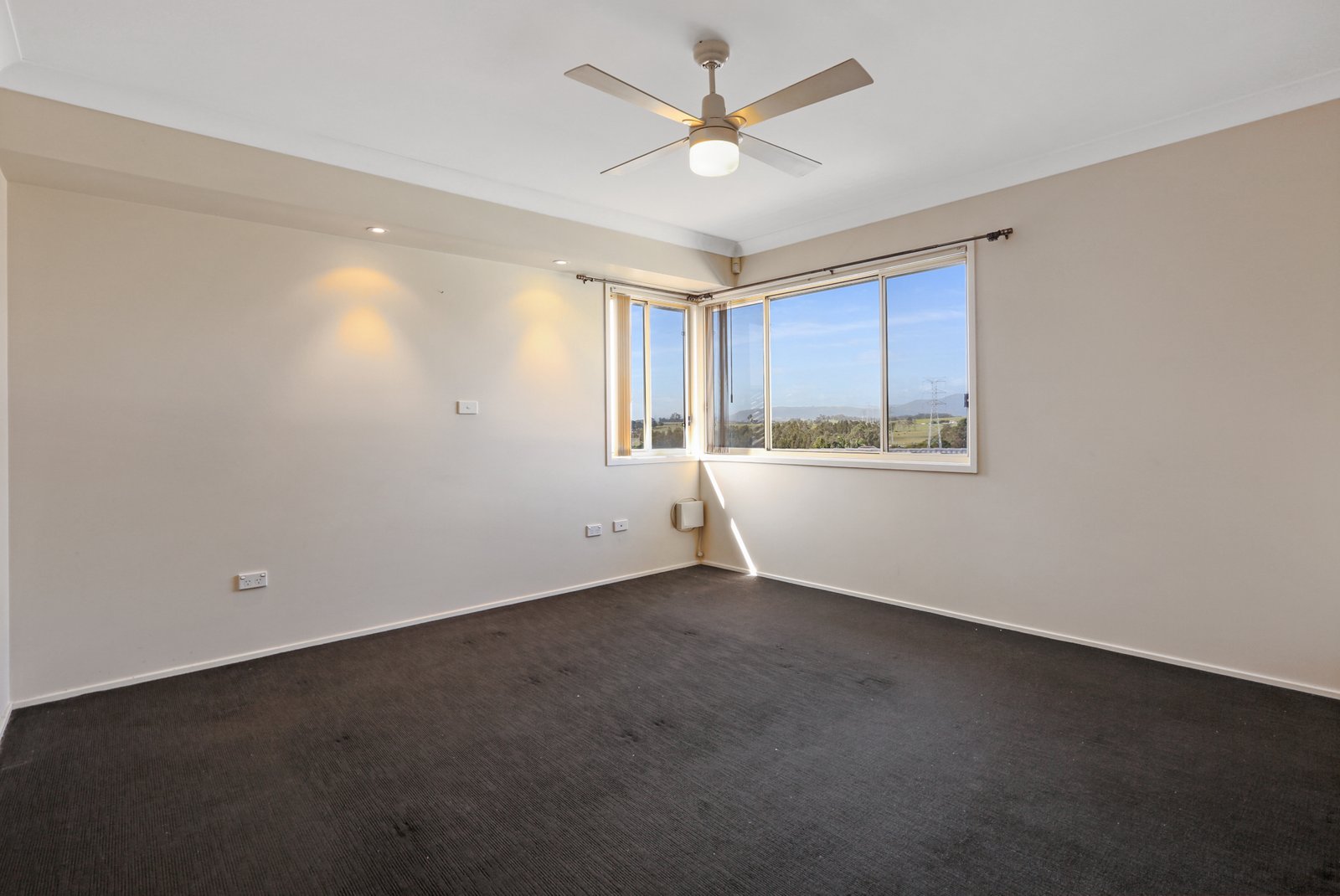 20 Glengarry Way HORSLEY 9