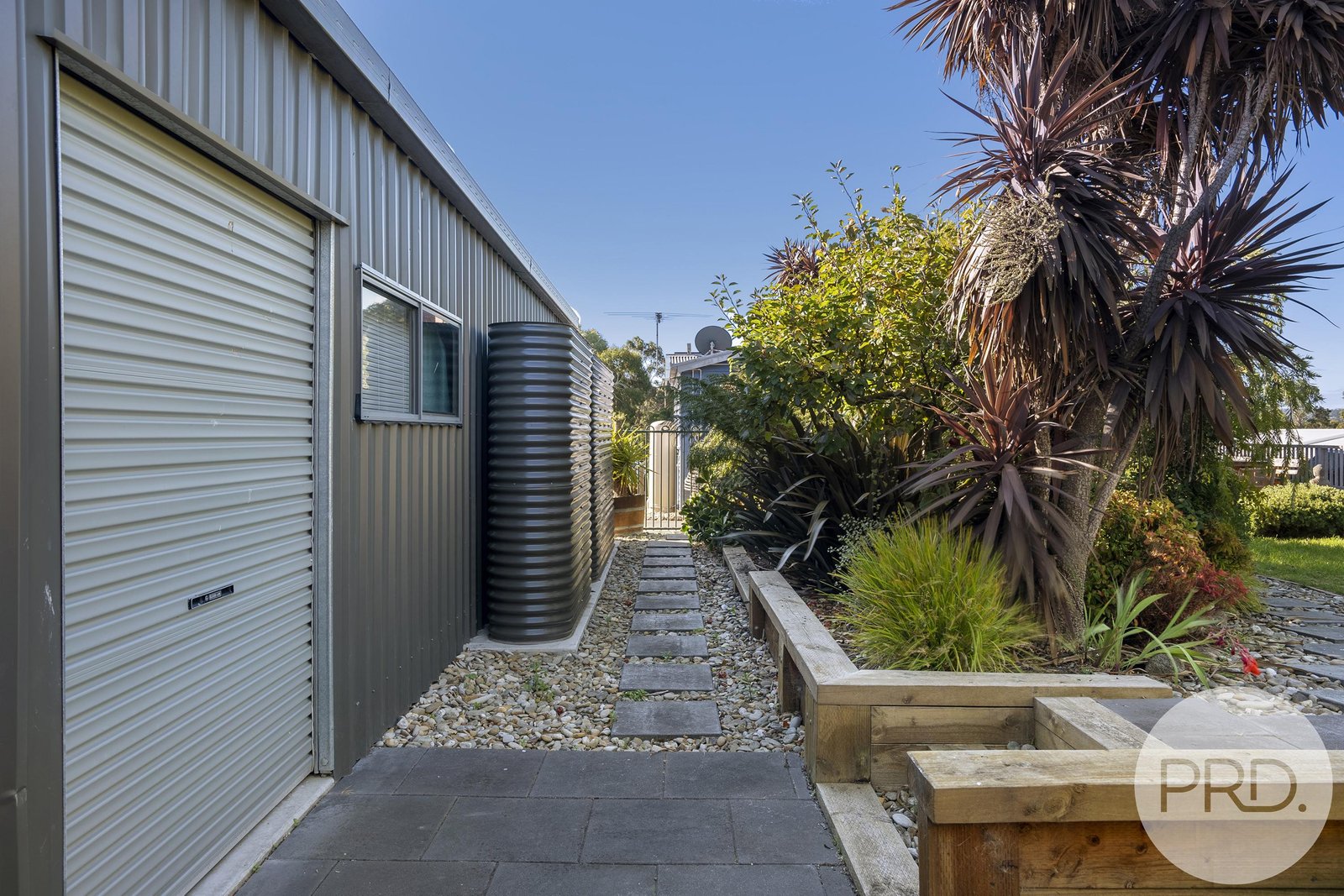 20 Graham Street ELECTRONA 20