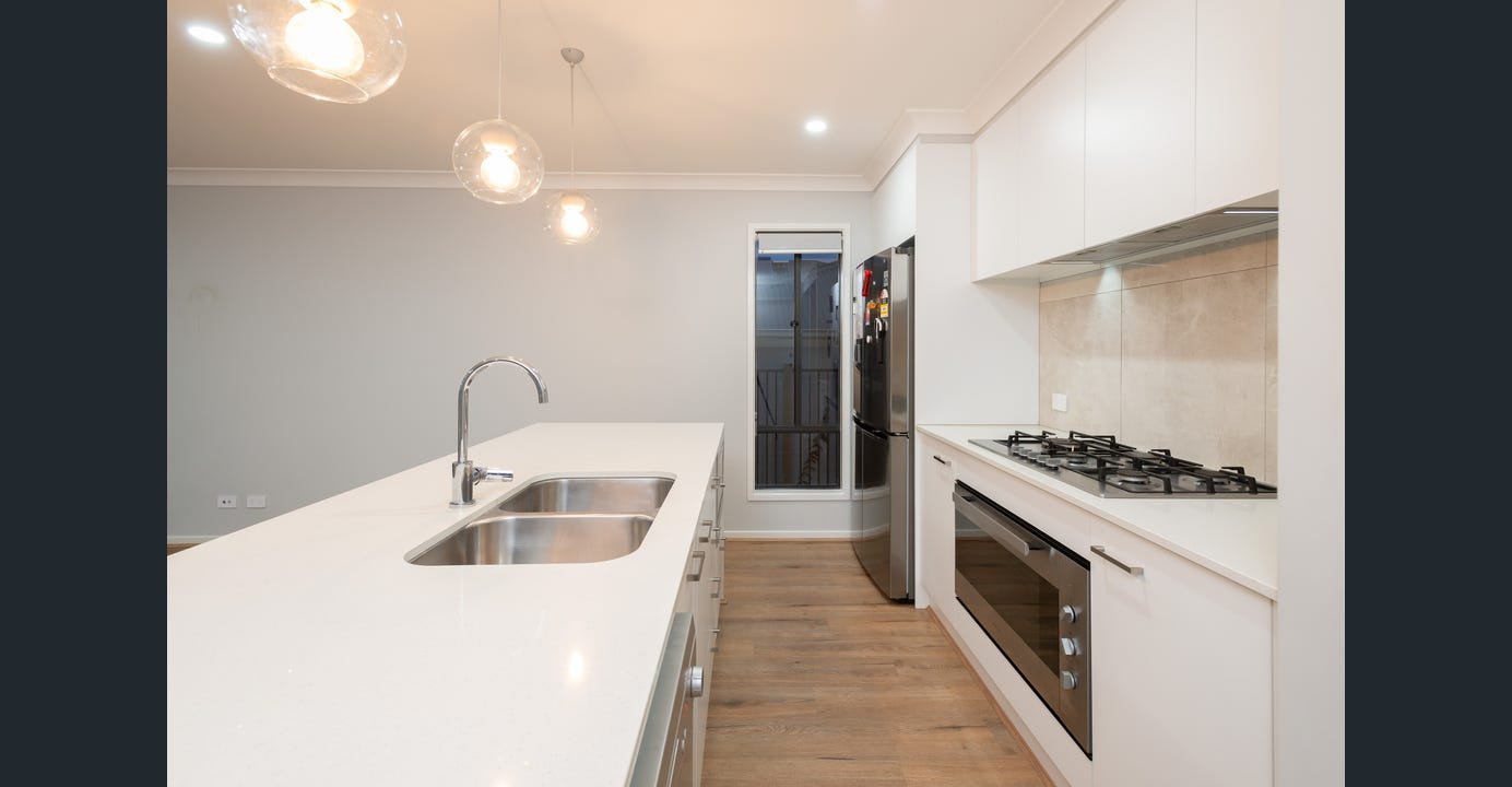 20 Gregor Crescent COOMERA 4