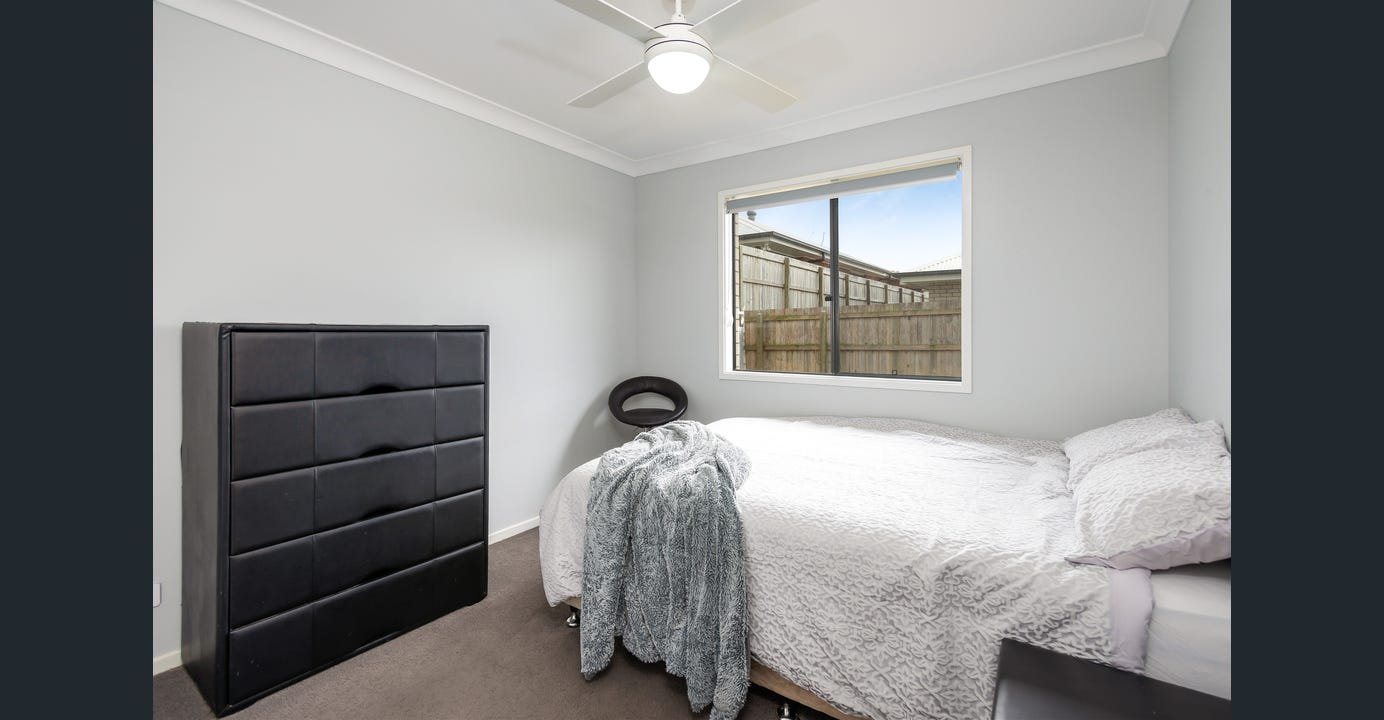 20 Gregor Crescent COOMERA 12