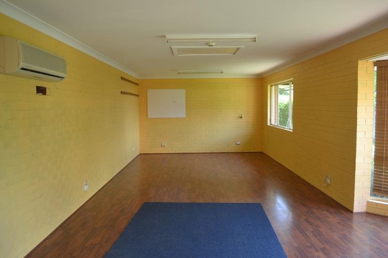 20 Halloran  WAGGA WAGGA 4