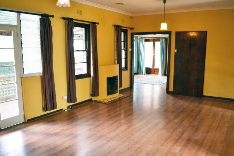 20 Halloran  WAGGA WAGGA 5