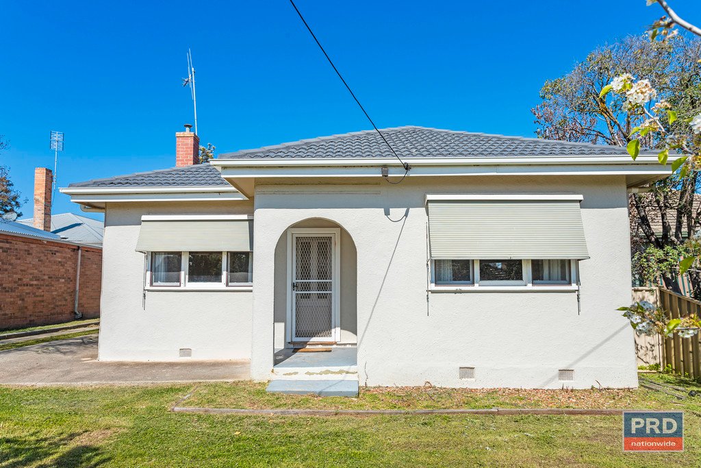 20 Hammer Street FLORA HILL 1