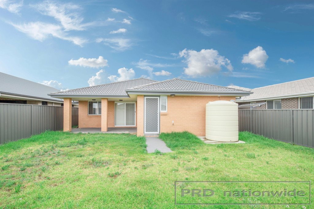 20 Hayworth Street RUTHERFORD 7