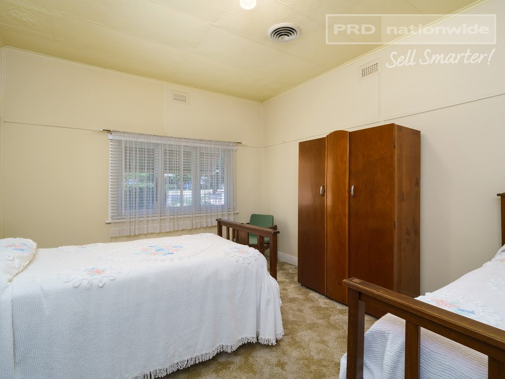 20 Heath Street TURVEY PARK 6