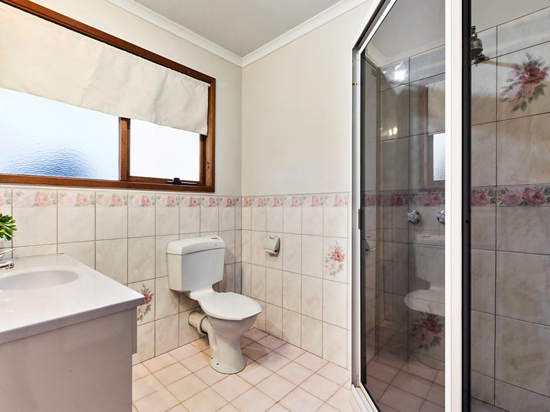 Gallery: 20 Helen Road