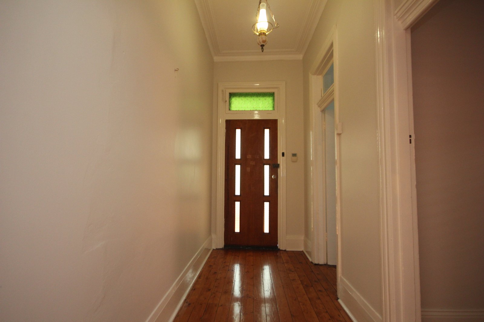 20 Henderson Road BEXLEY 2