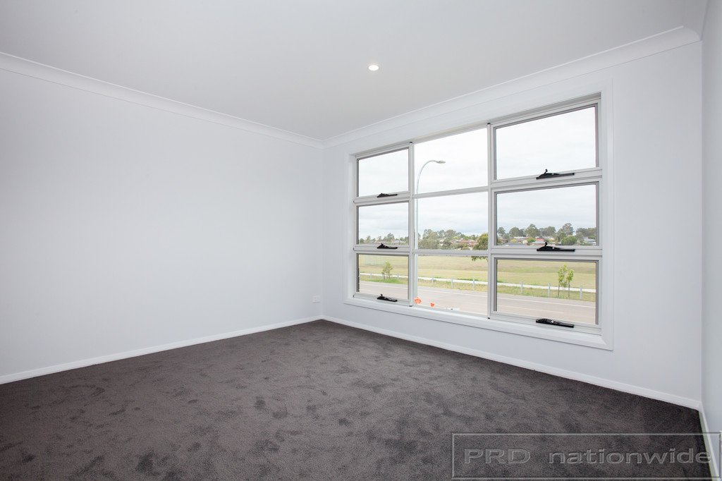 20 Hillgate Drive THORNTON 13