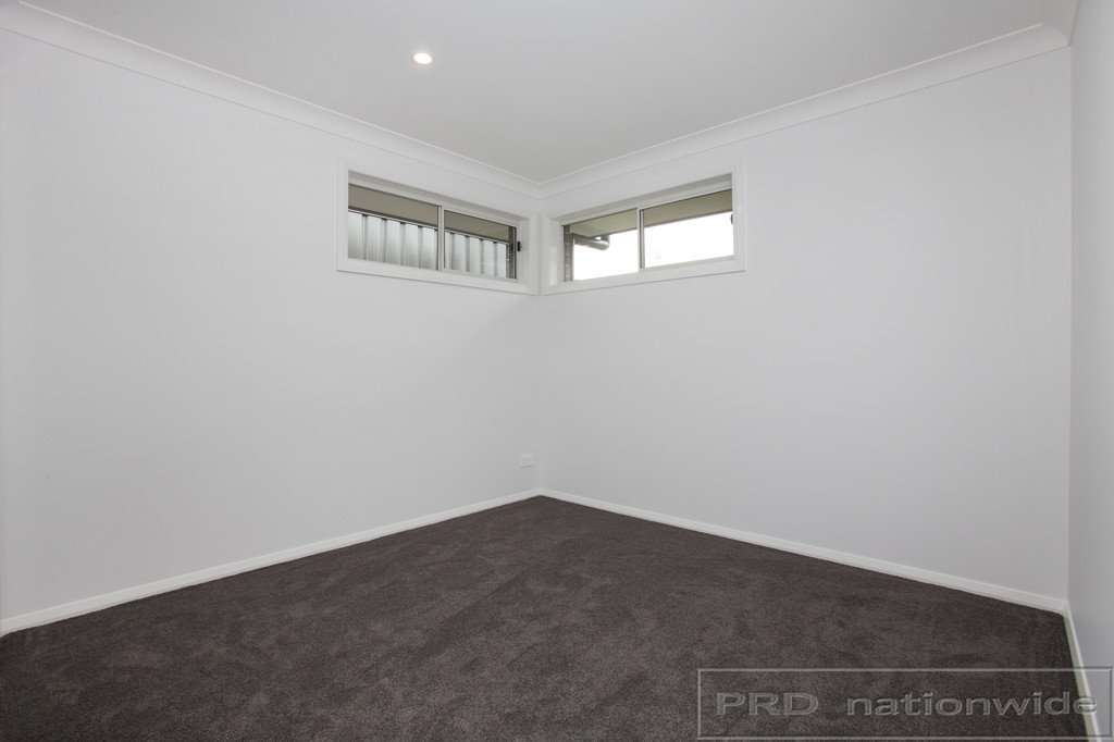 20 Hillgate Drive THORNTON 17
