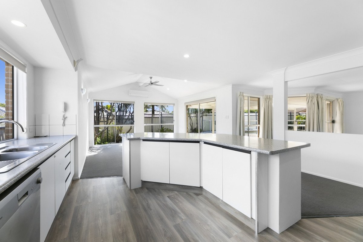 20 Hindmarsh Court Robina 4
