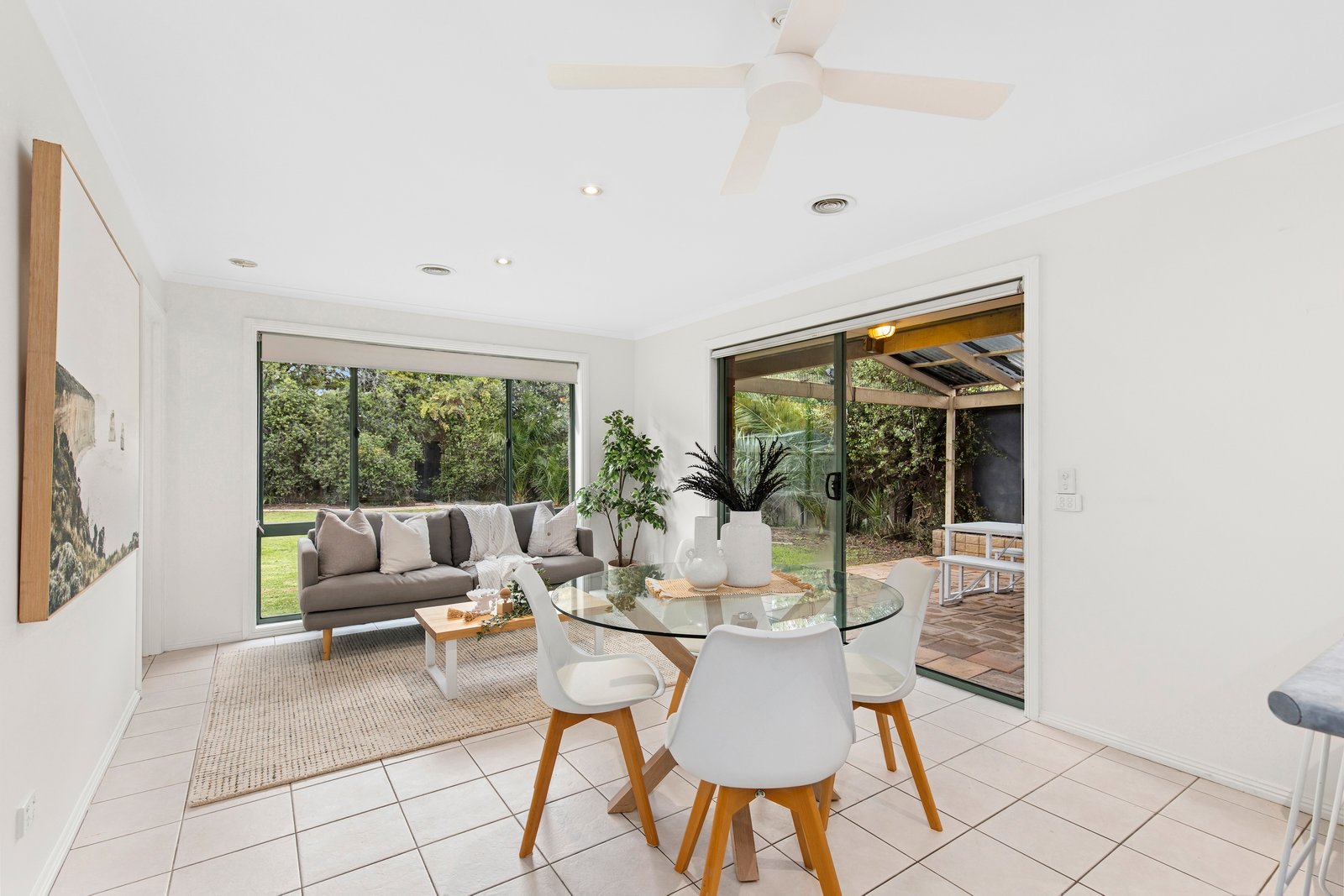 Gallery: 20 Hollows Court