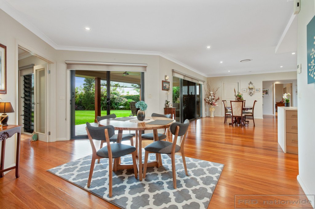 20 Honeyoak Drive ABERGLASSLYN 12