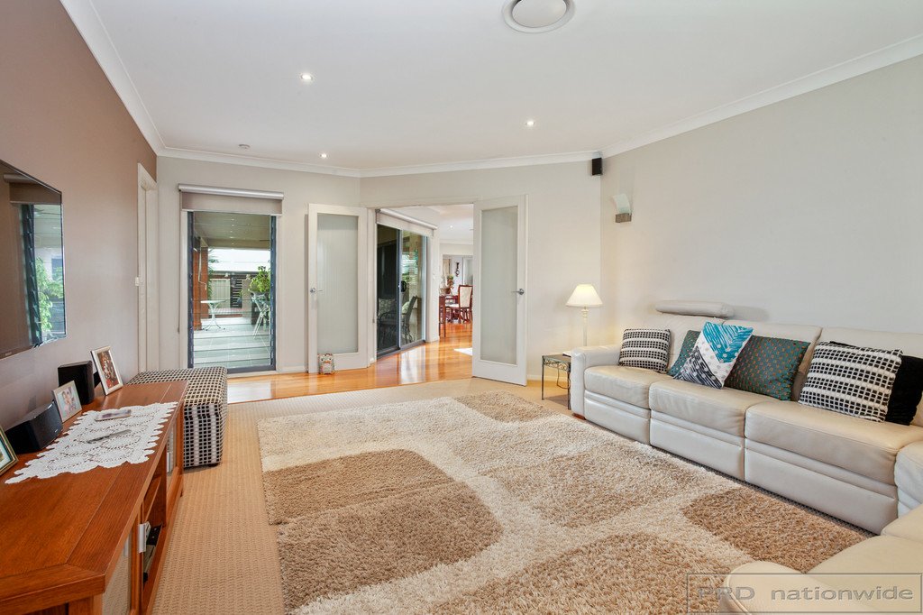 20 Honeyoak Drive ABERGLASSLYN 14