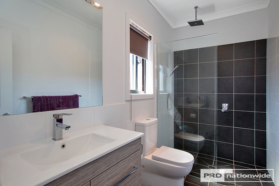 20 Horseshoe Place TAMWORTH 6