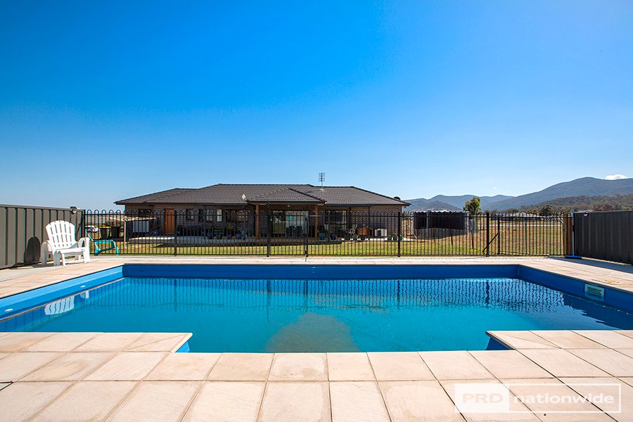 20 Horseshoe Place TAMWORTH 8