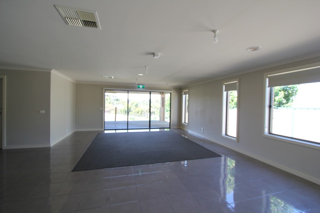 20 Horwood Drive CANADIAN 7