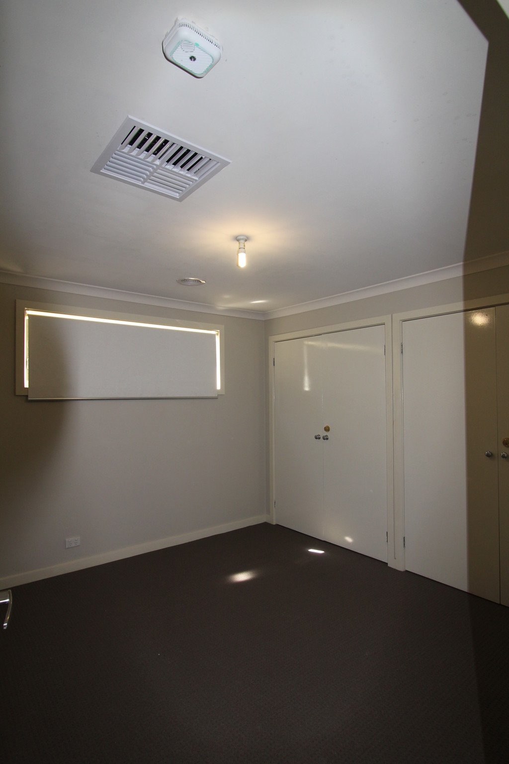 20 Horwood Drive CANADIAN 11