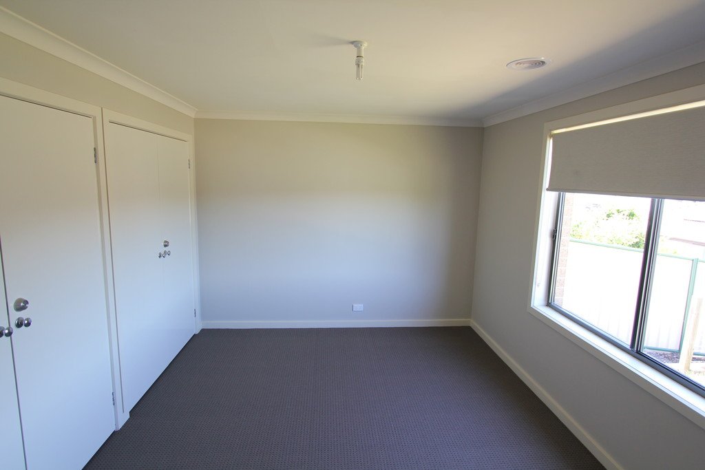 20 Horwood Drive CANADIAN 12