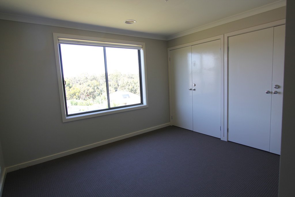 20 Horwood Drive CANADIAN 13