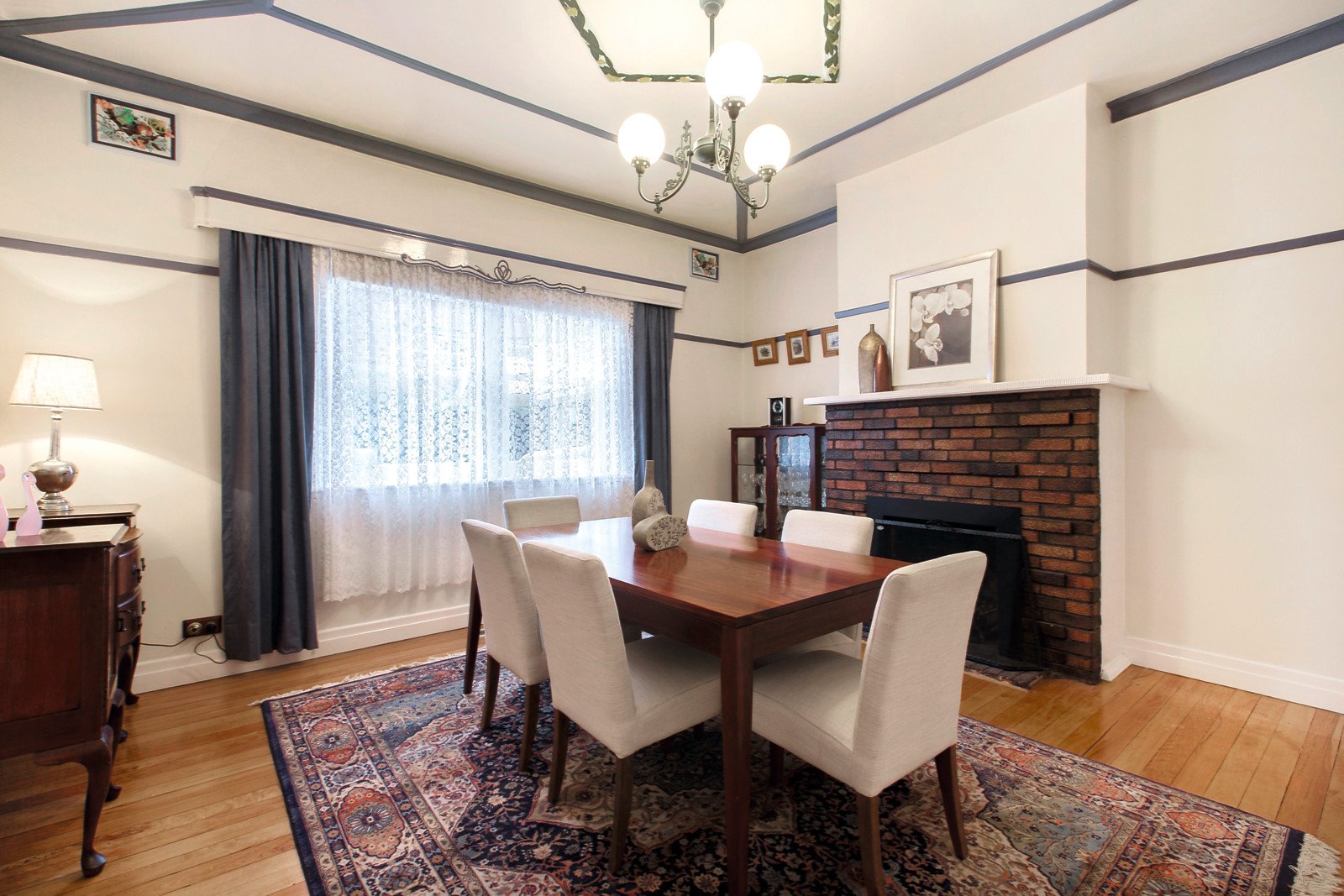 20 Iris Road, Glen Iris, VIC