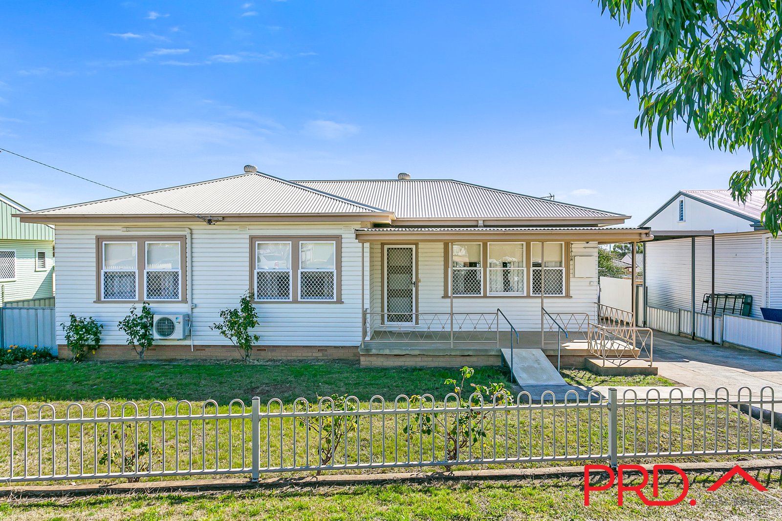 20 Jill Street TAMWORTH 1