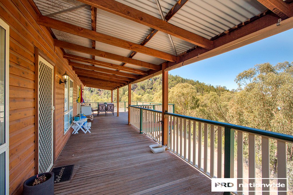 20 Katrina Court TAMWORTH 6