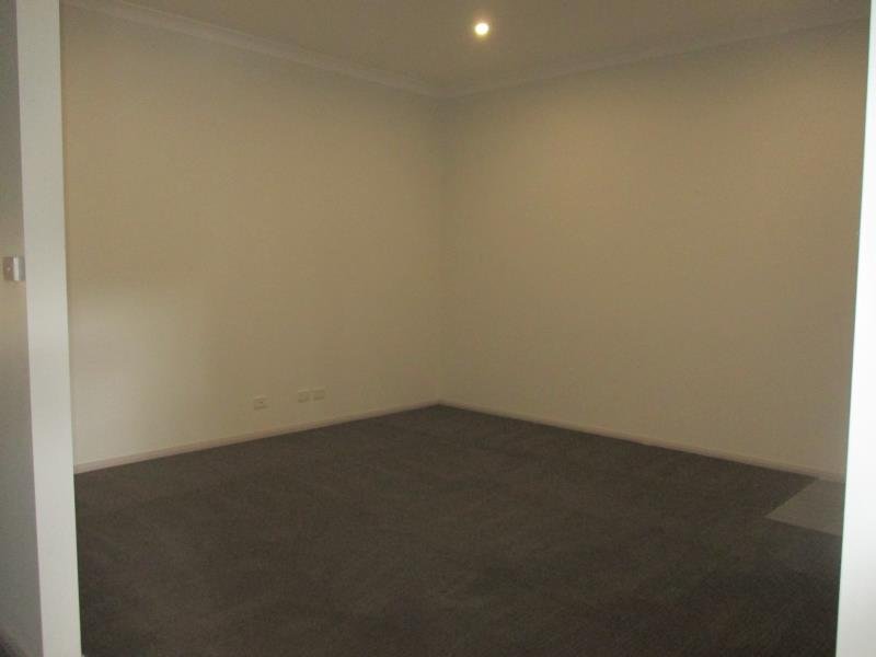20 King Street TAMWORTH 8