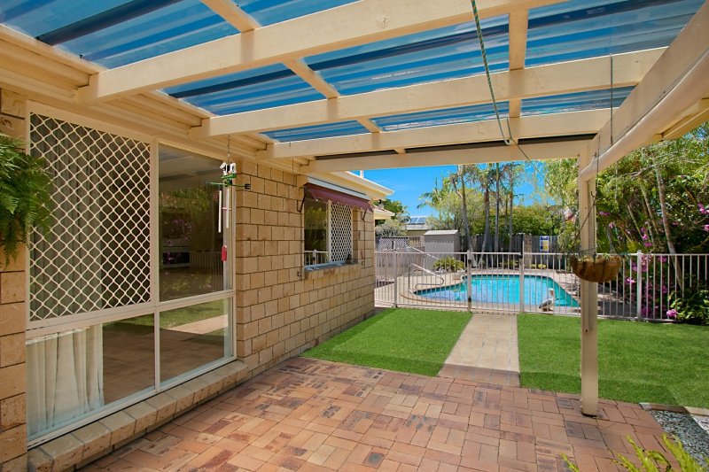 20 Kingfisher Circuit KINGSCLIFF 9