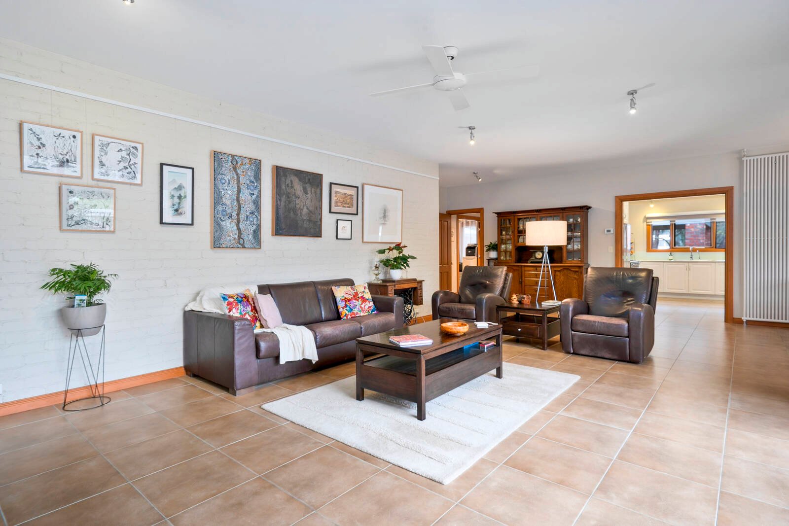 Real Estate and Property in 20 Ladye Place, Woodend, VIC