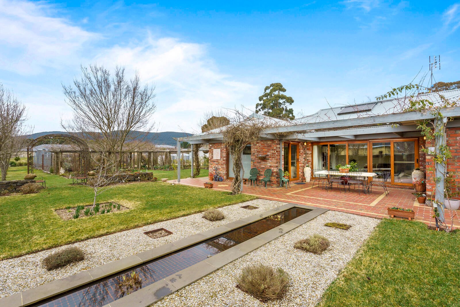 Real Estate and Property in 20 Ladye Place, Woodend, VIC