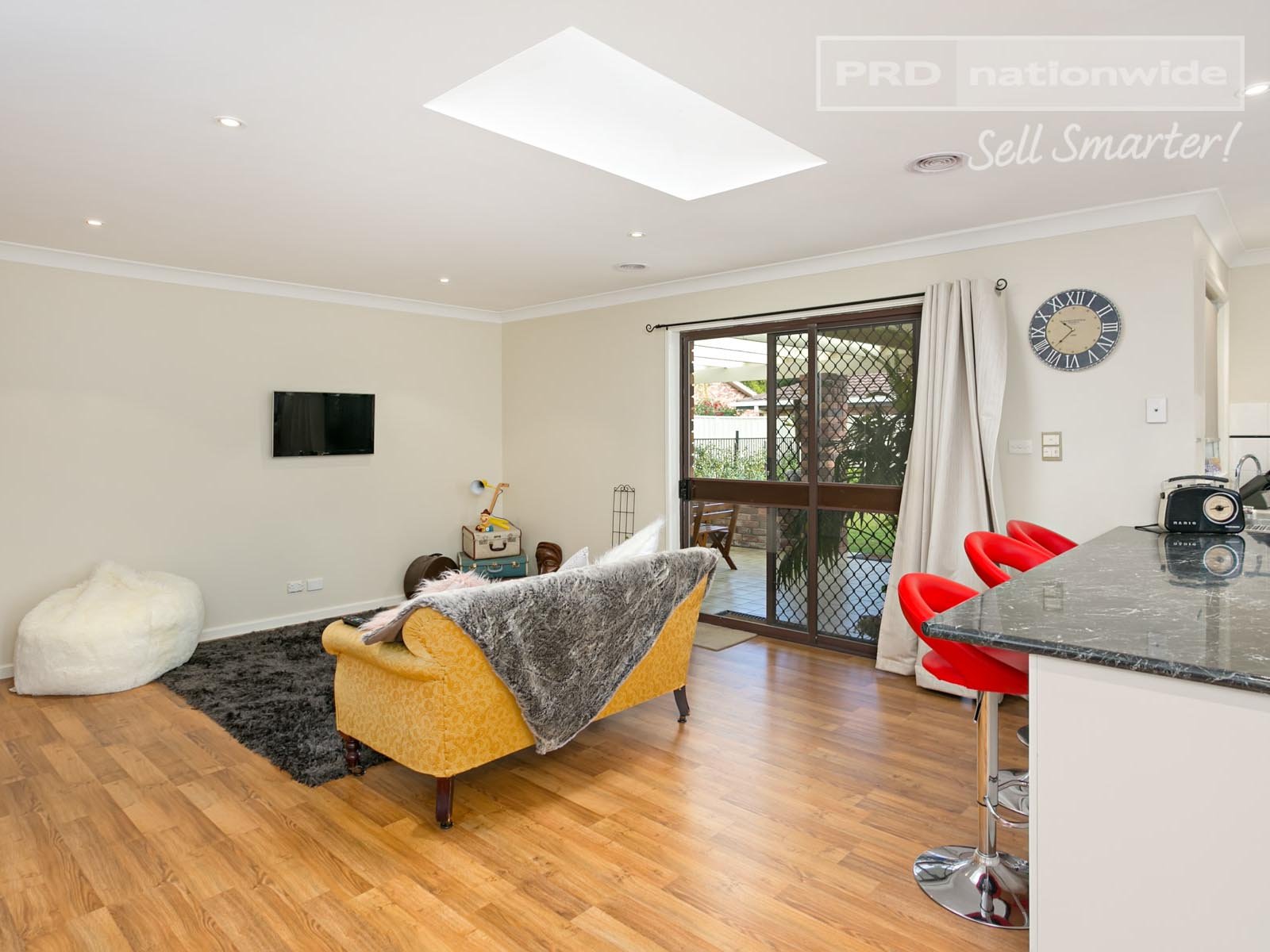 20 Lansdowne Avenue LAKE ALBERT 5