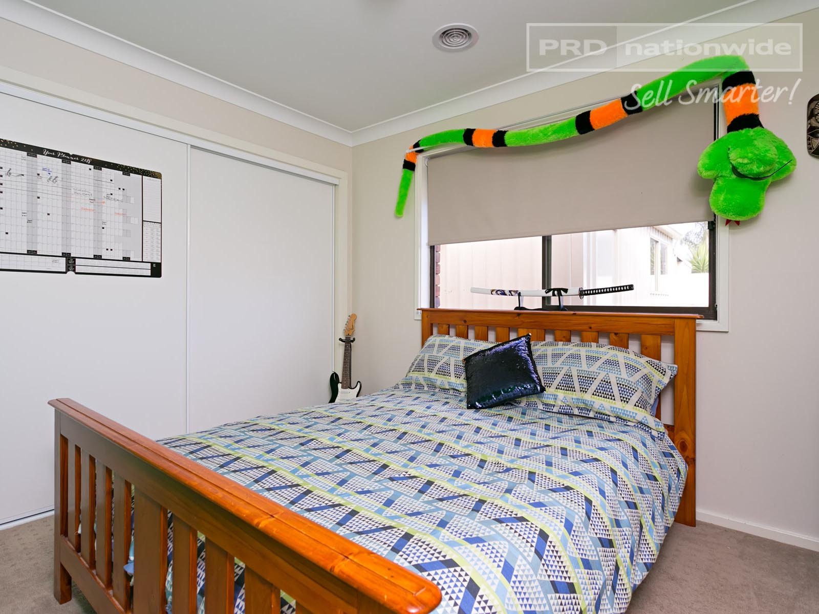 20 Lansdowne Avenue LAKE ALBERT 9