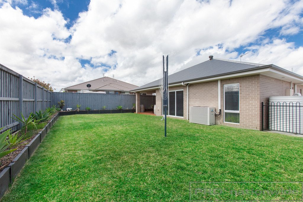 20 Lapwing Street ABERGLASSLYN 15