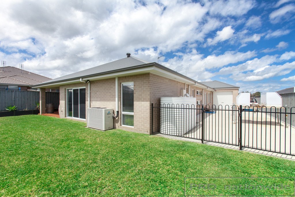 20 Lapwing Street ABERGLASSLYN 16