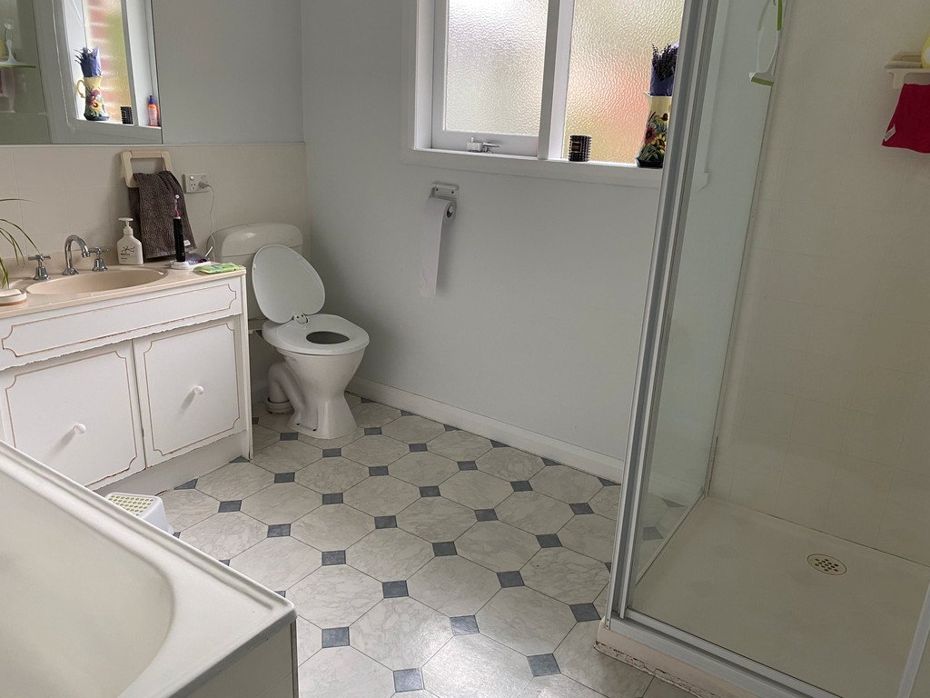 20 Lauramont Avenue SANDY BAY 13