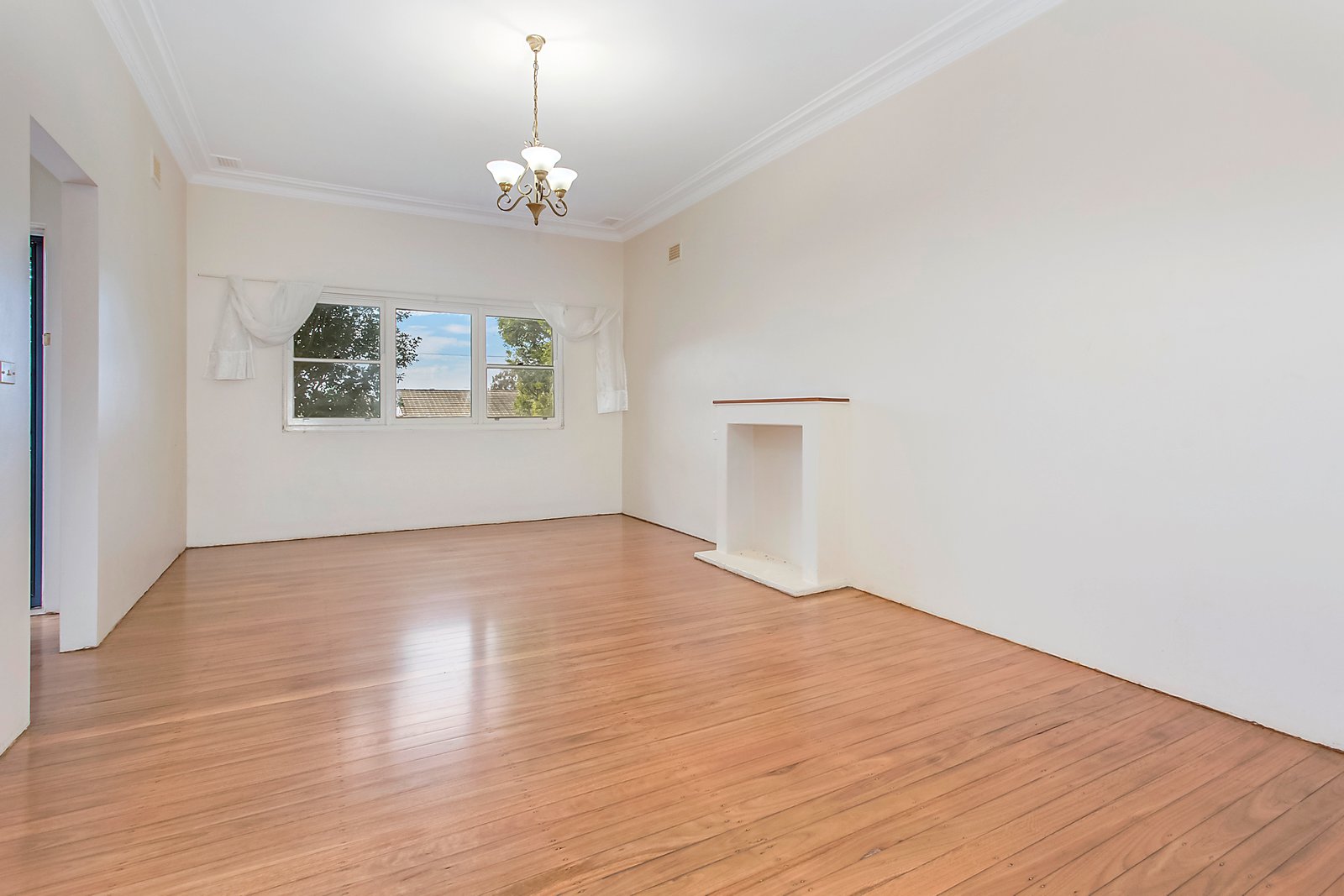 20 Laurie Street LAURIETON 3