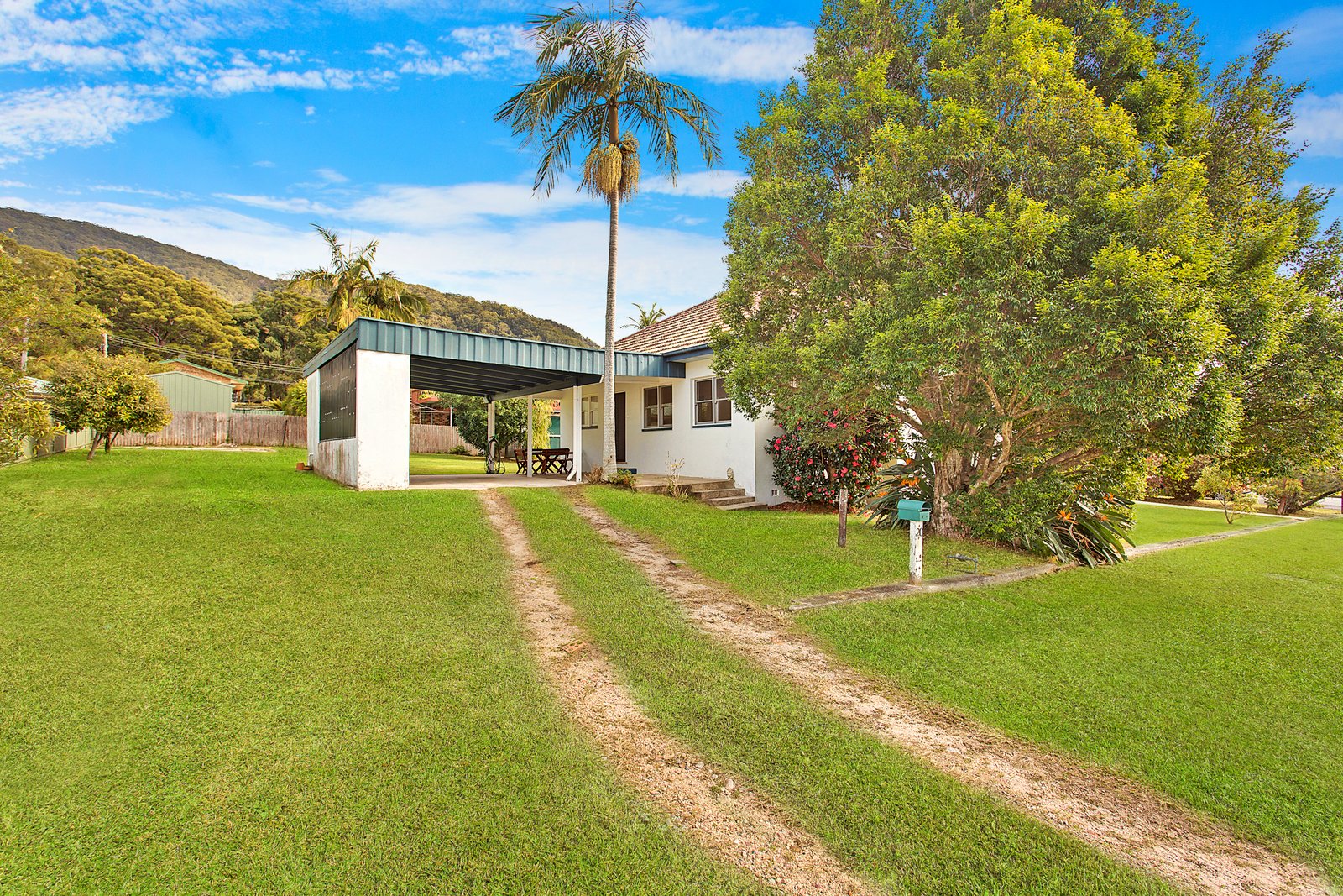 20 Laurie Street LAURIETON 12