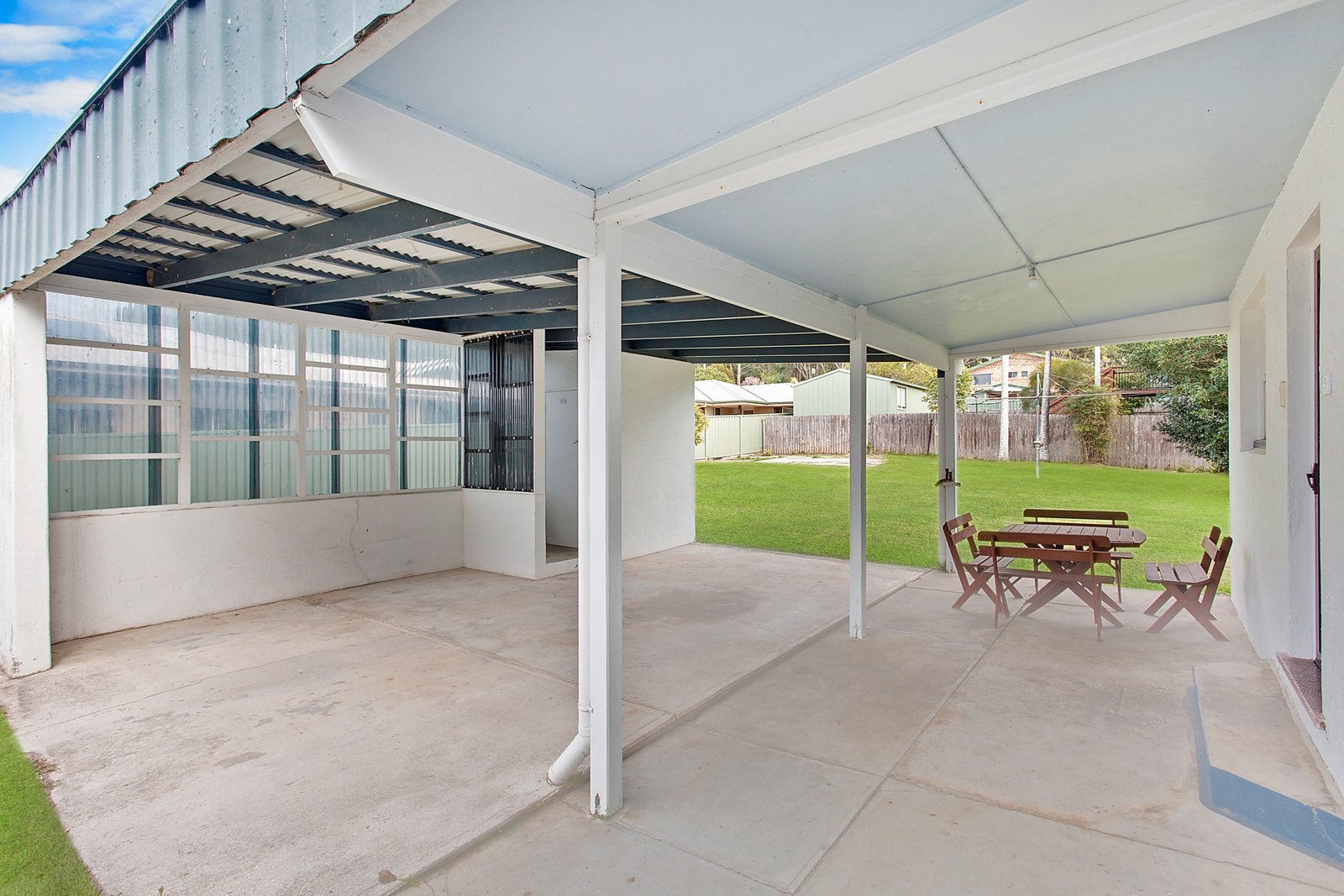 20 Laurie Street LAURIETON 13