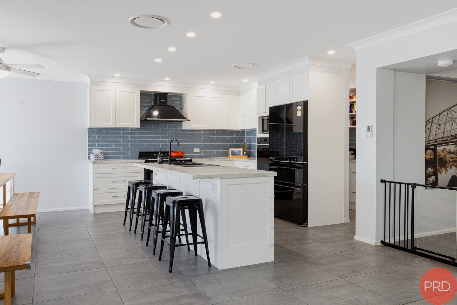 20 Laurina Avenue THORNTON 9