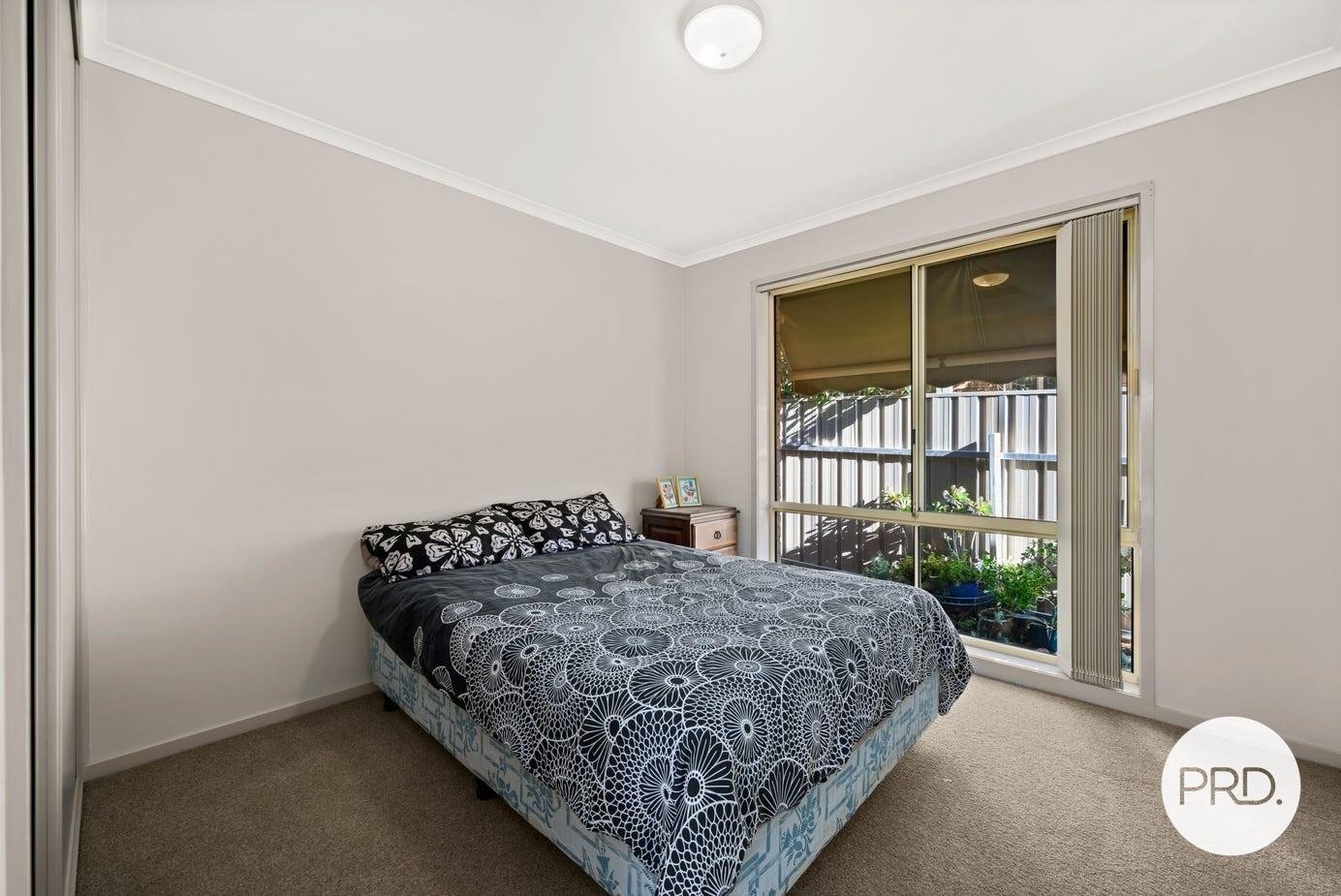 20 Lawson Street WEST WODONGA 9