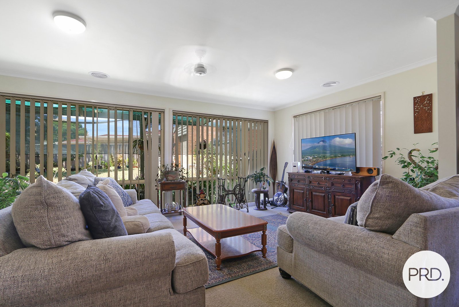 20 Lawson Street WEST WODONGA 5