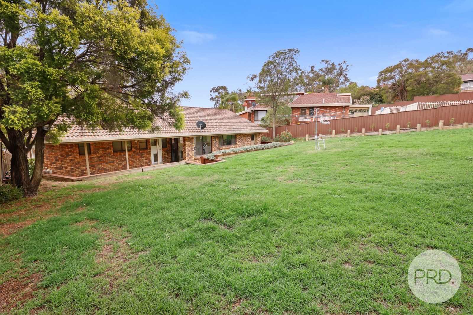 20 Lemon Gums Drive TAMWORTH 24