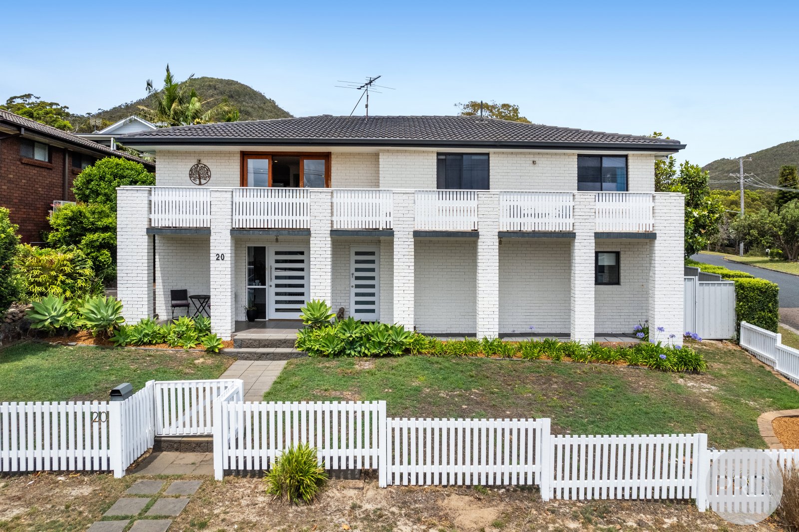 20 Leonard Avenue SHOAL BAY 2