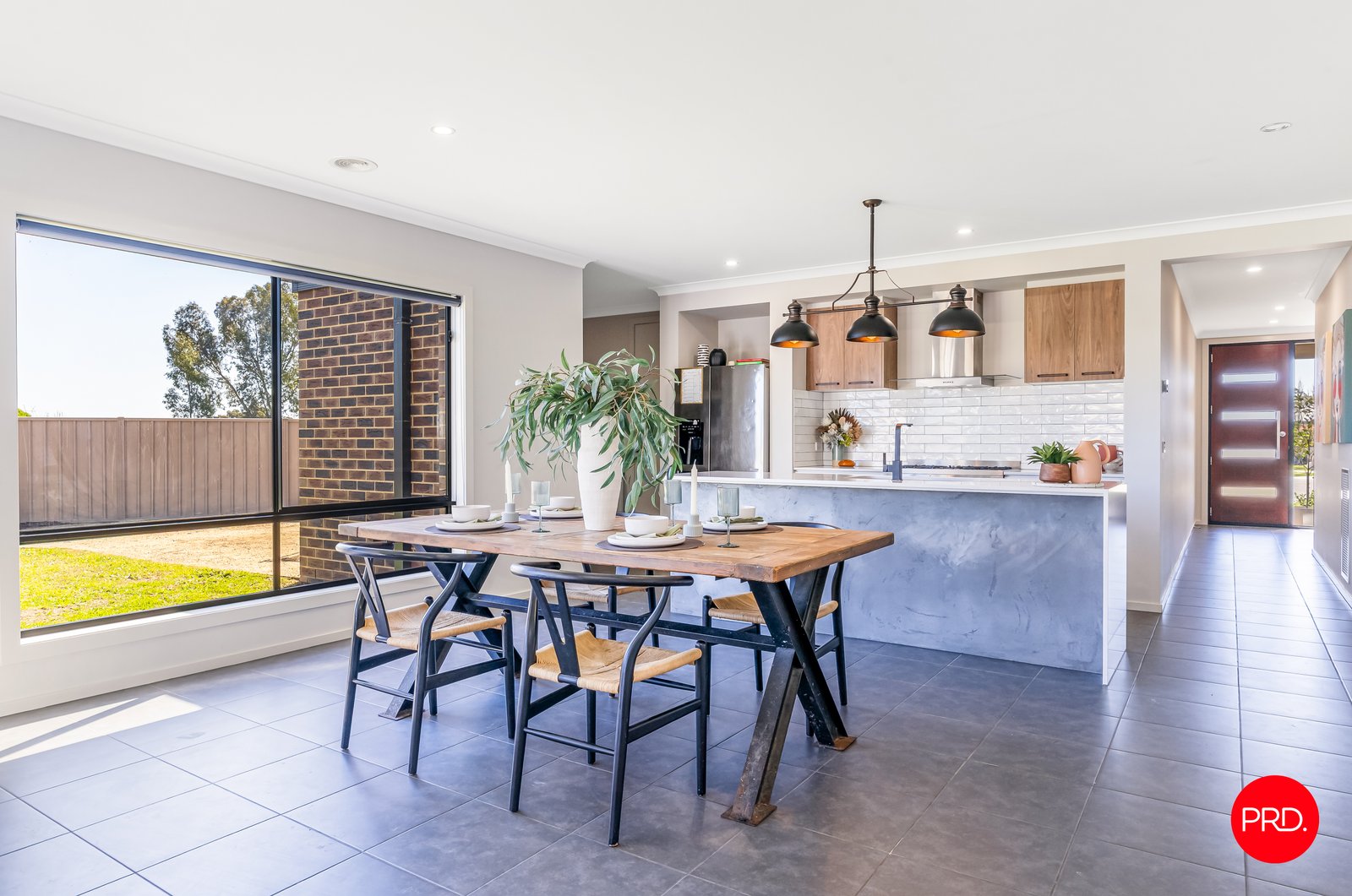 20 Limousin Court ASCOT 3