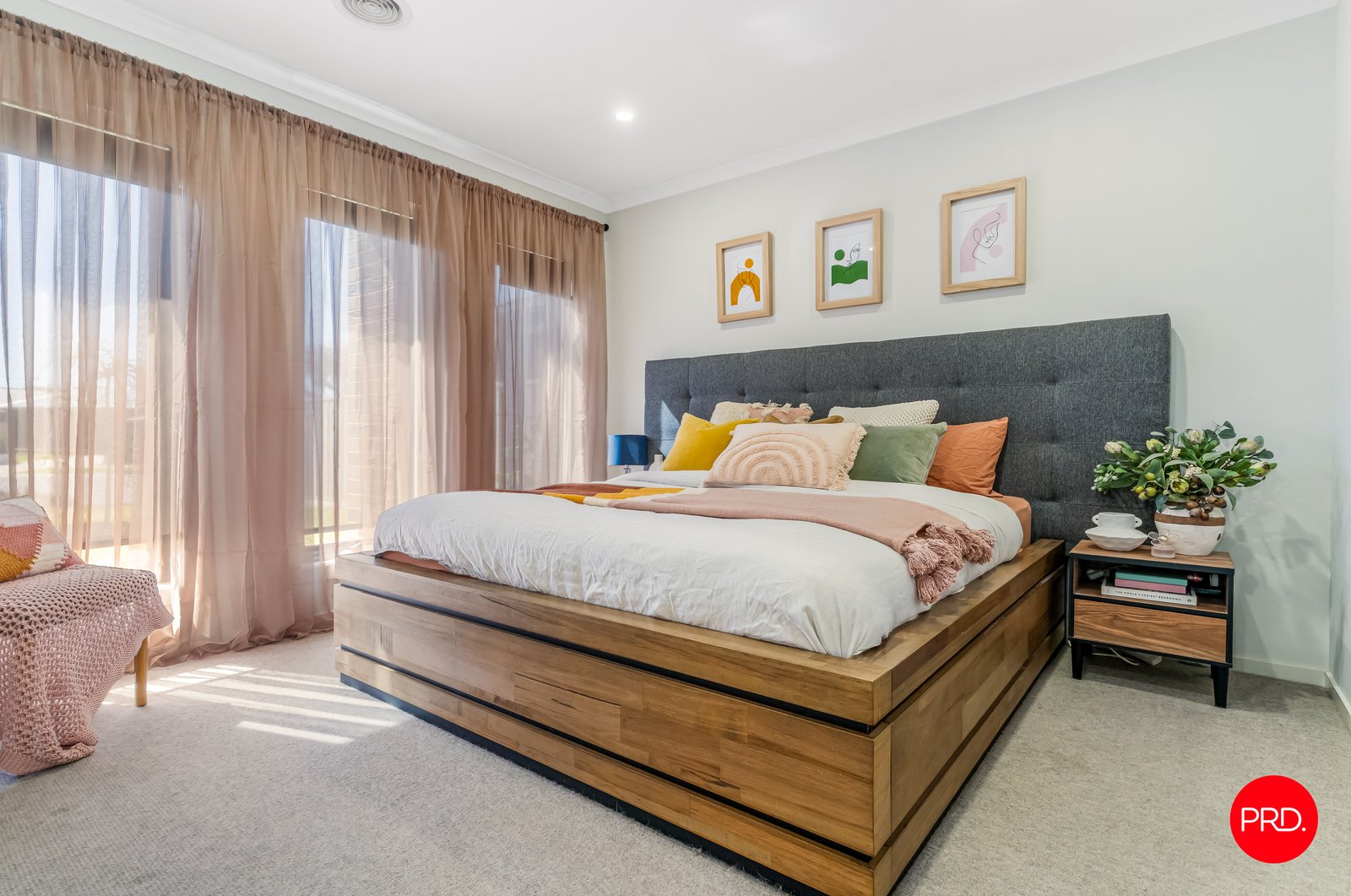 20 Limousin Court ASCOT 9