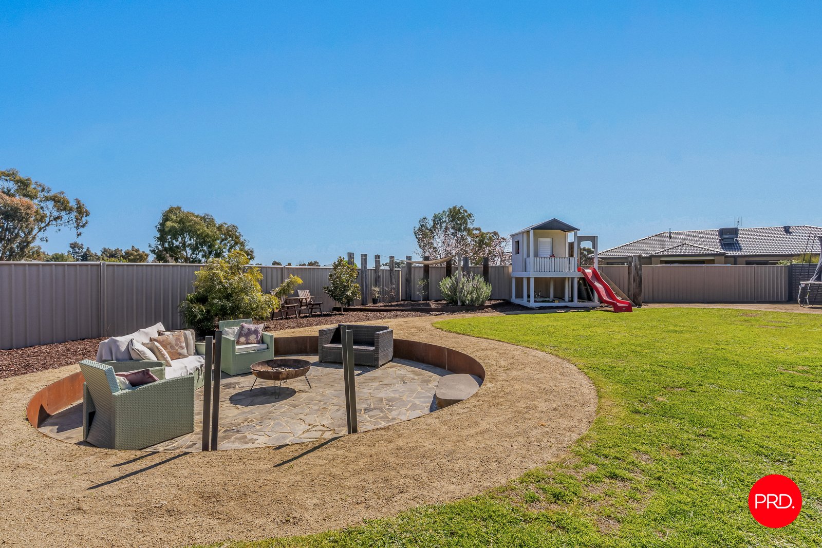 20 Limousin Court ASCOT 23